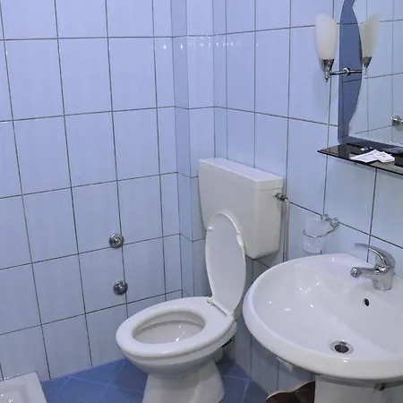 Helia Hotel 3*
