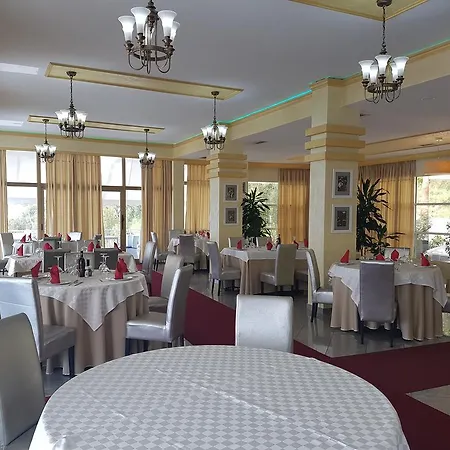 Helia Hotel 3*
